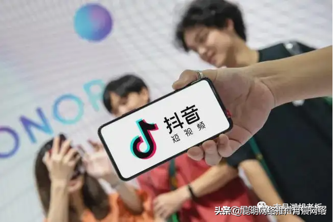 抖音怎樣養(yǎng)號漲粉？如何養(yǎng)抖音號漲粉絲？