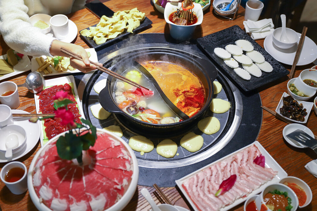 美食自媒體好做嗎？美食教程類(lèi)自媒體好做嗎？