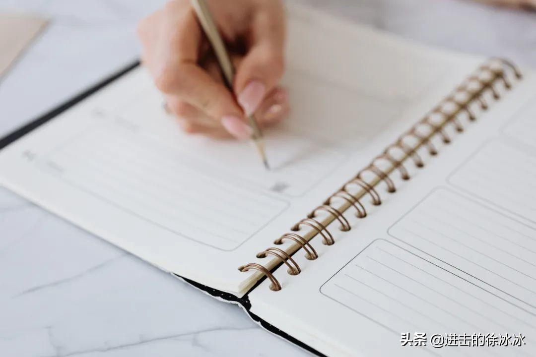 新手怎么開始寫作，新手想寫作怎么入手？