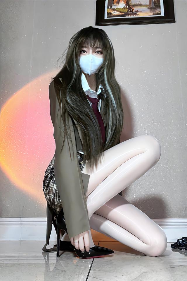 男友每天晚上不讓我穿衣（男朋友不讓我穿短裙，該怎么辦）