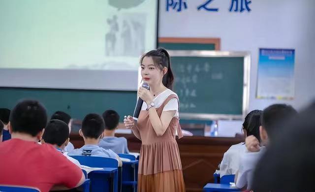尷尬了！大學(xué)生看不良網(wǎng)站，意外收到短信：“已看33次，請(qǐng)自重”