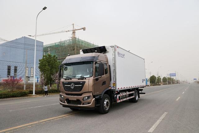 4.2米冷藏車(chē)在哪里找貨？急招自帶4.2米冷藏車(chē)長(zhǎng)期貨源？