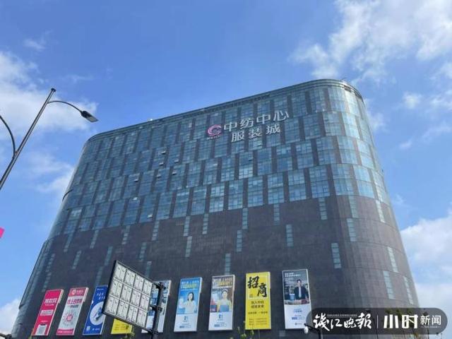 四季青女裝批發(fā)網(wǎng)，四季青女裝批發(fā)網(wǎng)站？