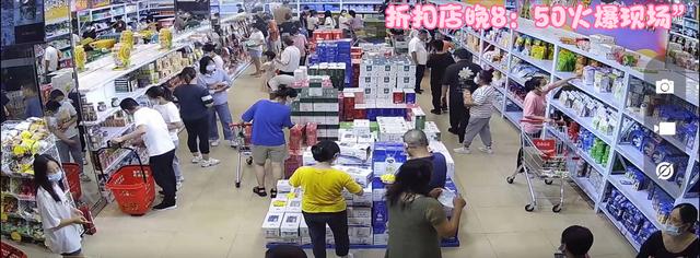 兒童服裝品牌折扣店進(jìn)貨渠道，兒童品牌童鞋折扣店進(jìn)貨渠道