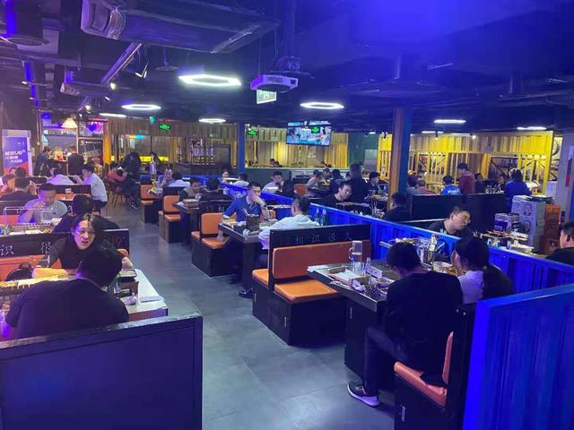 路邊開個(gè)燒烤攤的技巧，新手?jǐn)[攤燒烤