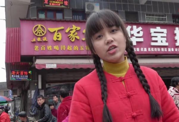 最受歡迎的地?cái)傂〕允鞘裁矗F(xiàn)在地?cái)偸裁闯缘淖詈觅u