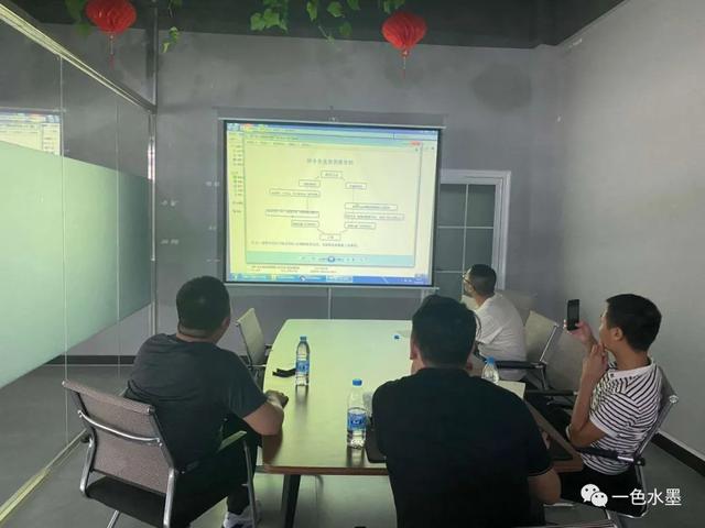 如何在拼多多無(wú)貨源開(kāi)網(wǎng)店，拼多多無(wú)貨源怎么開(kāi)店賺錢(qián)
