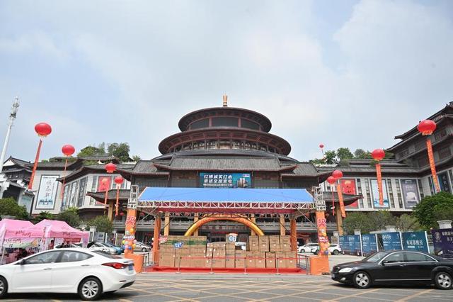 北京紅木家具廠家批發(fā)在哪里，北京紅木家具廠家批發(fā)在哪里進貨？
