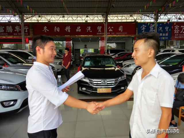 危險(xiǎn)品車找貨源哪個(gè)平臺(tái)好，危險(xiǎn)品車找貨源哪個(gè)平臺(tái)好找？