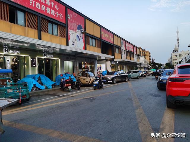 外貿(mào)尾貨批發(fā)市場在哪里進貨，外貿(mào)尾貨批發(fā)市場在哪里有？