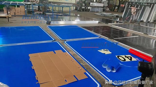 全自動鉚釘機(jī)批發(fā)廠家直銷，全自動鉚釘機(jī)批發(fā)廠家直銷電話？