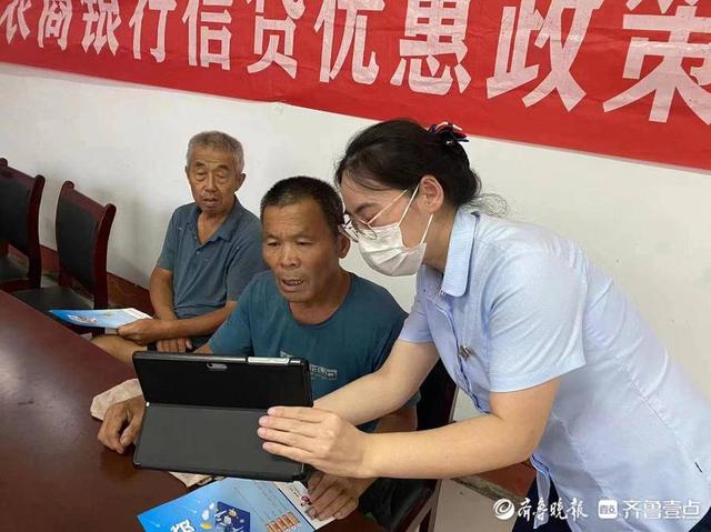 地?cái)偟矸勰c在哪里批發(fā)余姚，淀粉腸應(yīng)該去哪里批發(fā)？