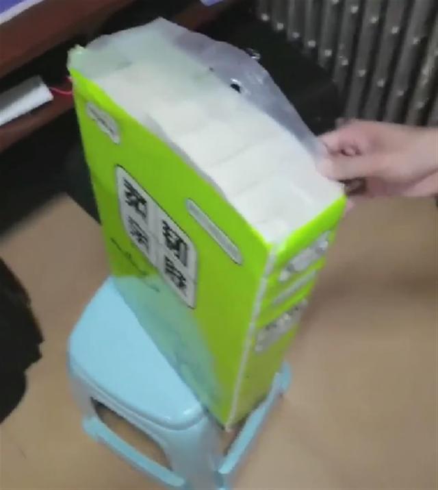 地?cái)?5元兩提衛(wèi)生紙批發(fā)廠家，哪里批發(fā)3至4元地?cái)傂l(wèi)生紙？