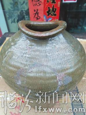 酒壇子批發(fā)廠家100斤，2000斤酒壇子批發(fā)廠家？