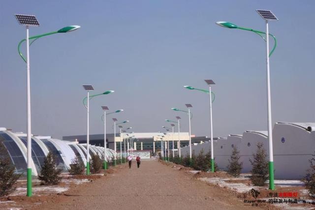 太陽能路燈批發(fā)廠家，太陽能路燈批發(fā)廠家直銷？