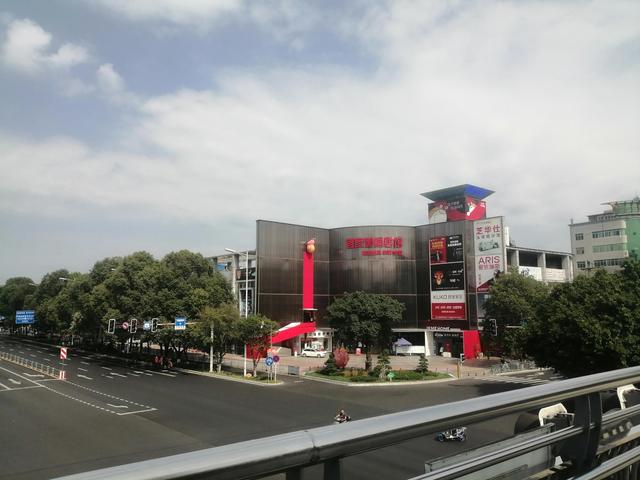 廣東家具批發(fā)市場(chǎng)集中在哪里批發(fā)的，廣東家具批發(fā)市場(chǎng)集中在哪里批發(fā)的好？