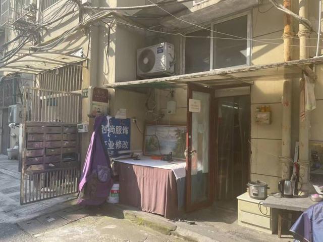 服裝批發(fā)5元到15元，服裝批發(fā)5元到15元地攤衣服批發(fā)？
