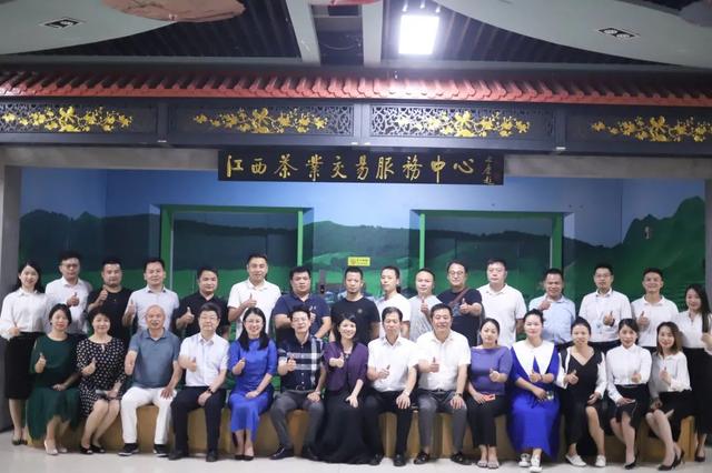 茶葉批發(fā)集中采購平臺有哪些公司，茶葉批發(fā)集中采購平臺有哪些品類？