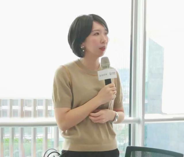 女孩子做采購會變成什么樣子，女孩子做采購會變成什么樣子的？