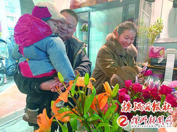 賣花的進貨渠道在哪里，想開一個鮮花店一般進貨在哪里進呢？