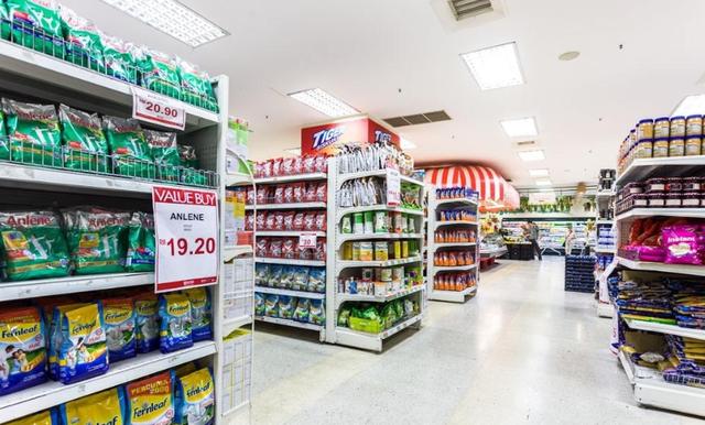5塊5休閑零食進貨渠道安陽，安陽5.5元休閑食品批發(fā)？