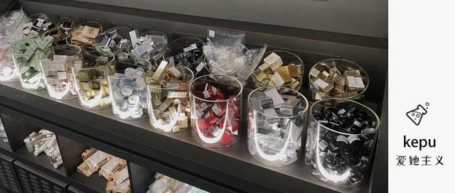 forget這護膚品太貴了，forget護膚品為什么貴？