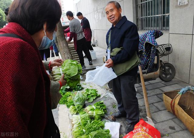 開局地攤賣大力怎么評價，開局地攤賣大力真的好看嗎？