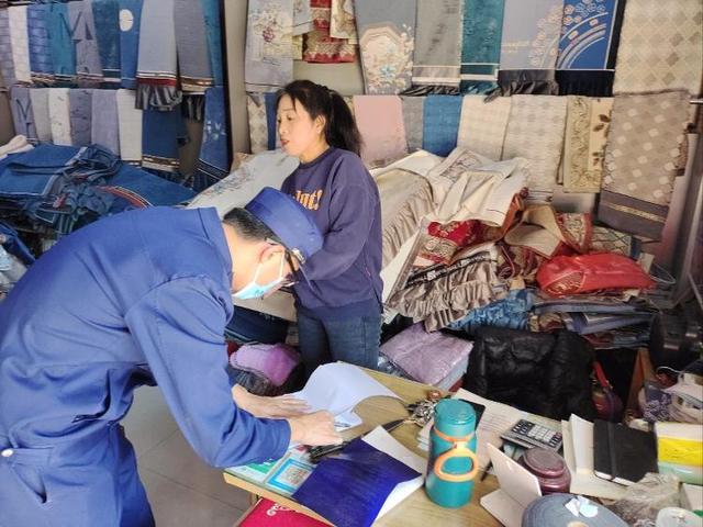 溫州批發(fā)衣服最便宜的地方在哪里進(jìn)貨，溫州最便宜的服裝批發(fā)市場在哪里？