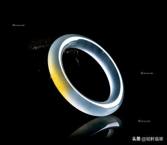 翡翠手鐲批發(fā)市場在哪里，平洲翡翠手鐲批發(fā)市場在哪里？