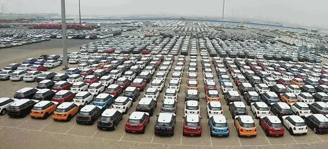 五菱清倉(cāng)2萬(wàn)以下新車，五菱庫(kù)存車能便宜多少？