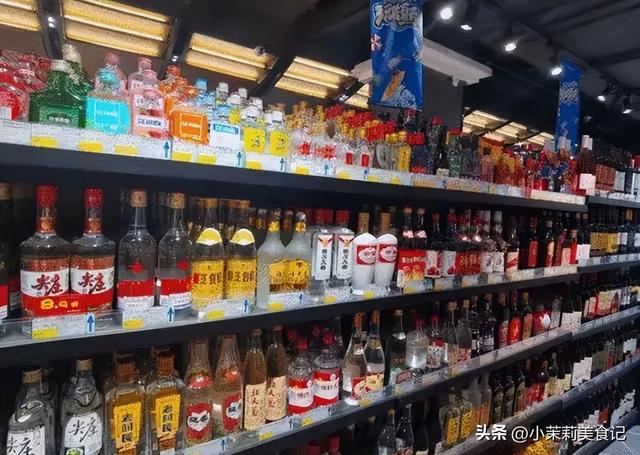 酒水入出庫存一目了然的明細(xì)表，酒水庫存盤點(diǎn)表？