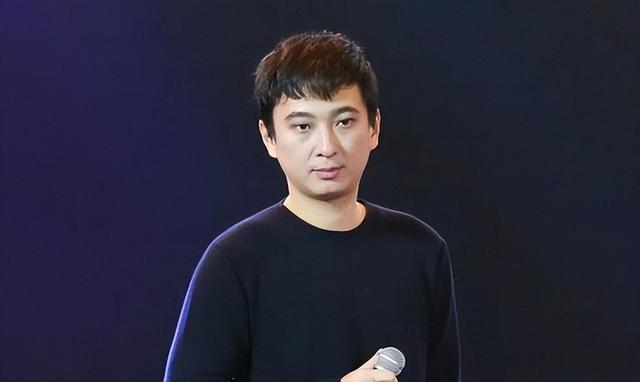 地?cái)偯氯拿赓M(fèi)閱讀，地?cái)偯氯拿赓M(fèi)閱讀慕云漫？