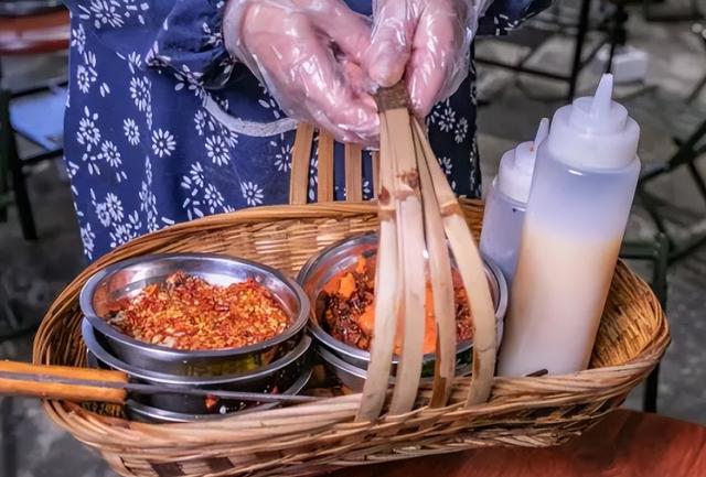 貴州地?cái)偦疱佔(zhàn)龇?，地?cái)偦疱佔(zhàn)龇ㄒ曨l大全？
