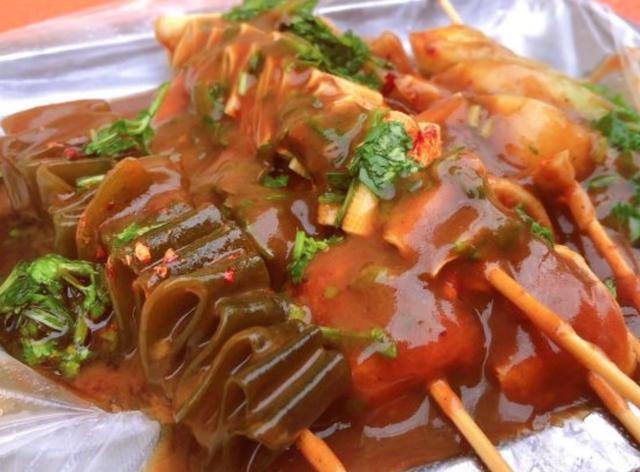 串串一塊錢一串，一塊錢的串串有哪些菜品？