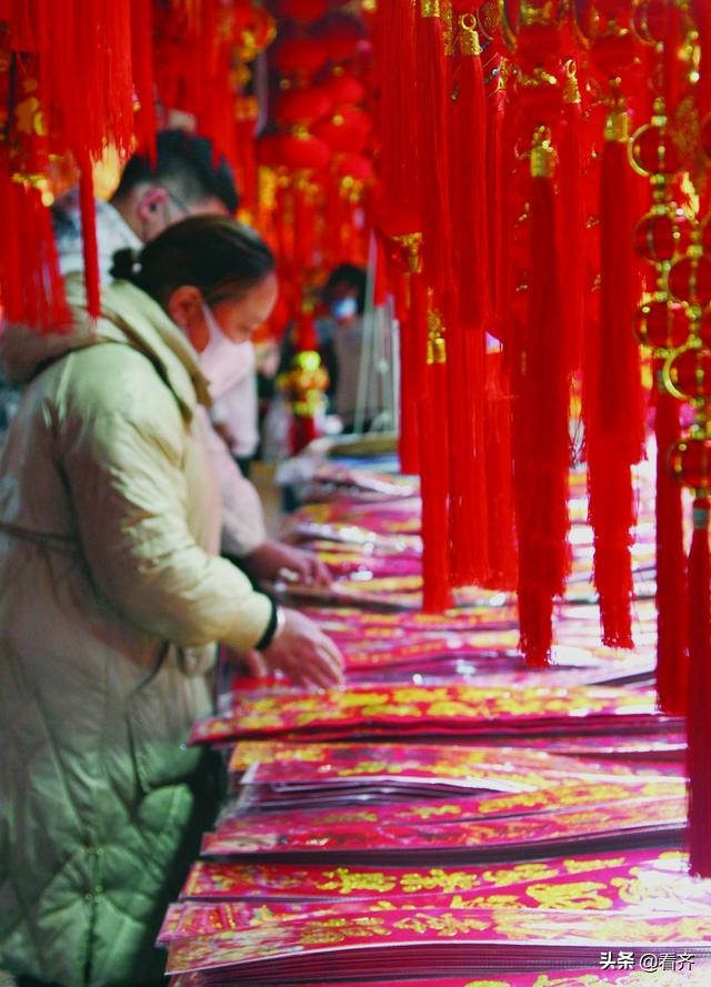 齊齊哈爾批發(fā)衣服在哪里，齊齊哈爾批發(fā)衣服在哪里進(jìn)貨？