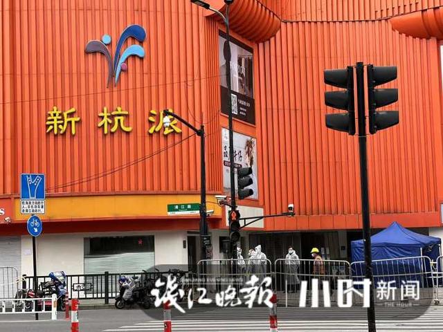 杭州女裝貨源批發(fā)網(wǎng)站地址，杭州女裝廠家批發(fā)貨源？