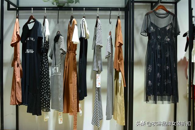 淘寶上的女裝貨源是干嘛的呢，淘寶服裝店貨源都是哪里來的？