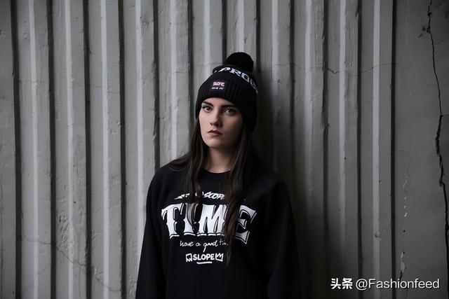 微商潮牌衣服一手貨源，微商潮牌衣服一手貨源怎么找？