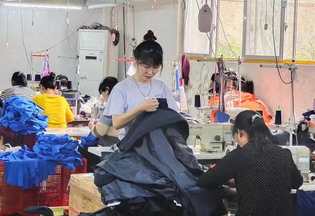 漯河服裝廠找貨源開淘寶網(wǎng)店怎么樣呀，漯河服裝廠都在哪？