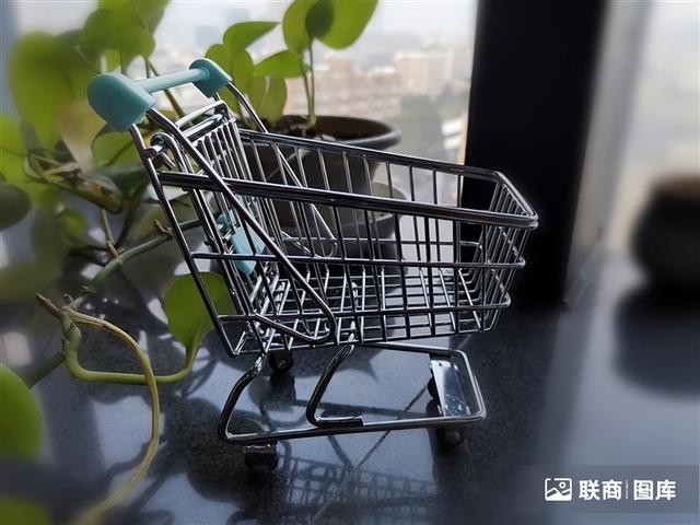 淘寶電商無貨源中間商是什么類目，電商有貨源跟無貨源的區(qū)別是什么？