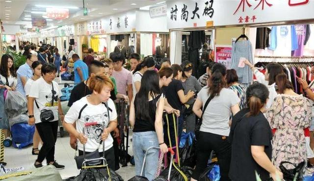 開服裝店阿里巴巴貨源怎么樣啊，開服裝店阿里巴巴貨源怎么樣啊知乎？