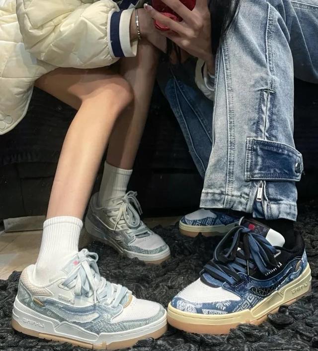 李寧鞋子貨源，李寧鞋子貨源哪里找？