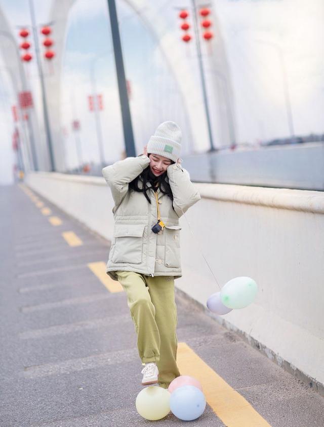 剪刀羽絨服代工廠，剪刀羽絨服代工廠在大連？