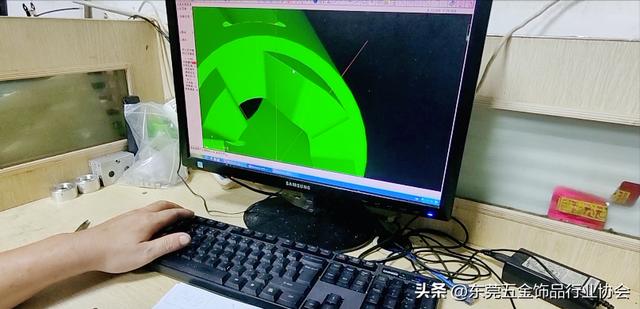 不銹鋼戒指加工，不銹鋼戒指加工廠(chǎng)？