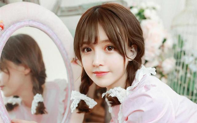 伊曼娜服飾有限公司，曼妮服飾有限公司？