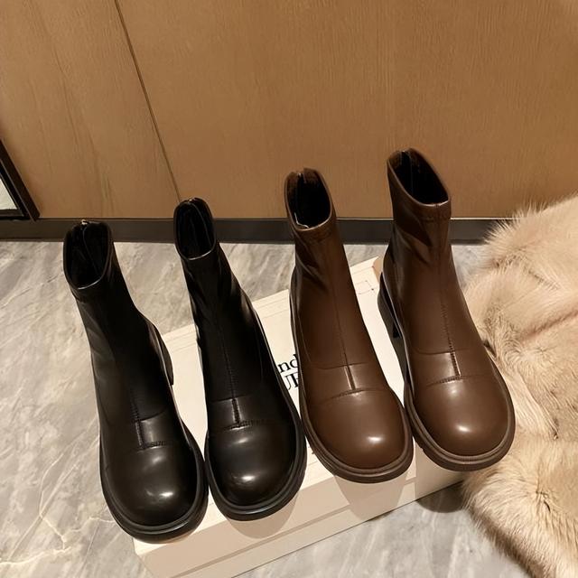 女鞋貨源網(wǎng)站大全圖片，女鞋貨源平臺？