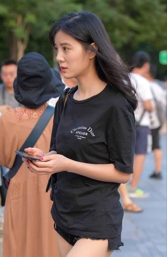 義烏褲子批發(fā)去哪里，義烏內(nèi)褲批發(fā)在哪里？