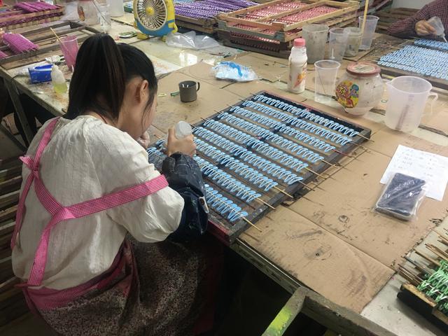阿里巴巴1688貨源批發(fā)發(fā)卡是真的嗎，阿里巴巴1688貨源批發(fā)發(fā)卡是真的嗎嗎？
