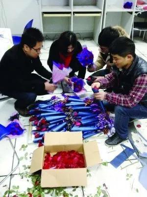 淘寶拼多多熱銷塑料彩帶貨源拿貨是真的嗎，淘寶拼多多熱銷塑料彩帶貨源拿貨是真的嗎安全嗎？