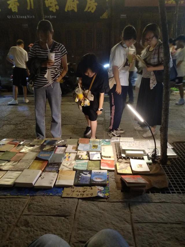 微商_賣書，微商圖書一手貨源？